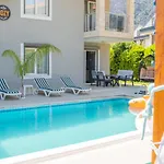 Villa Cozy