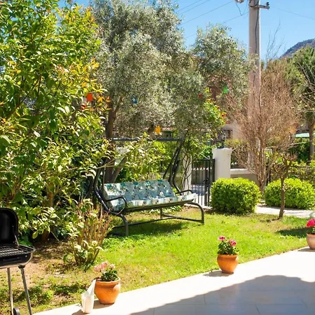 빌라 Cozy 말마리스